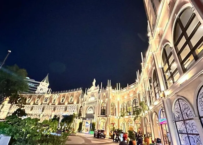 Adahkumaya Luxury