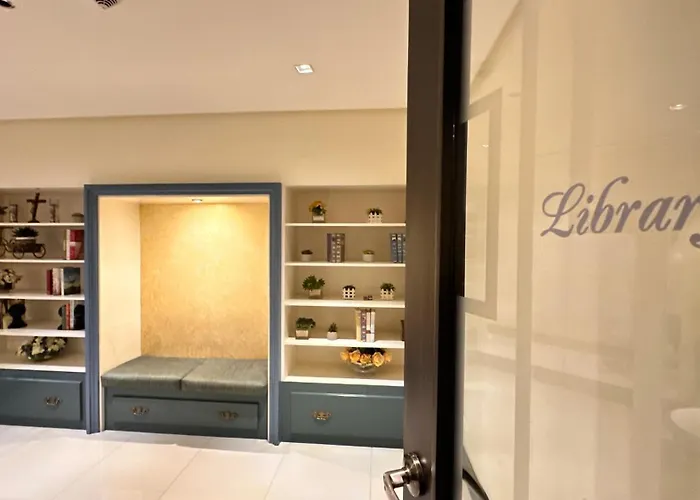 Adahkumaya Luxury マニラ市